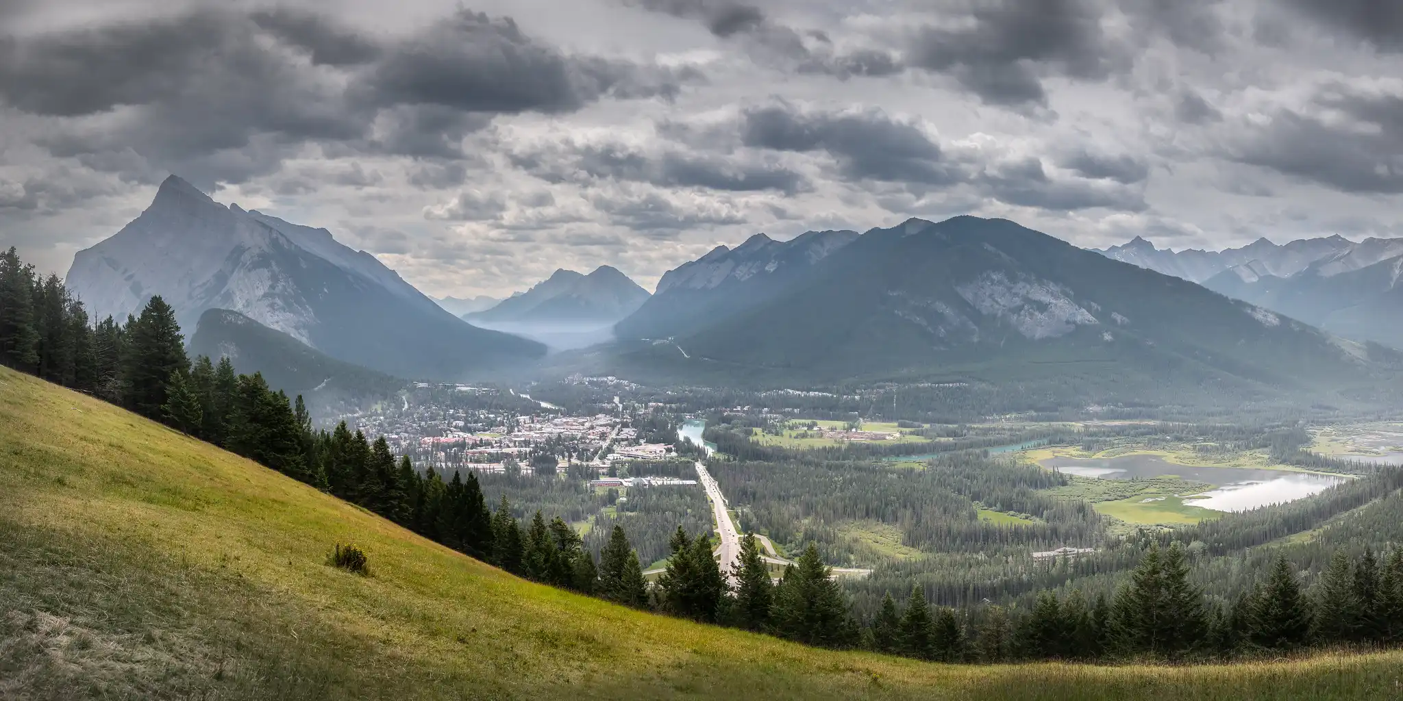 Mt Norquay on a cloudy day